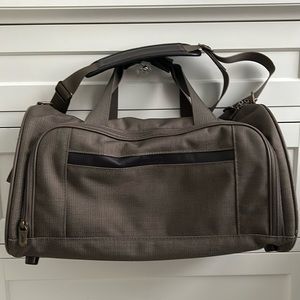Hartman Luggage Shoulder Overnight Bag